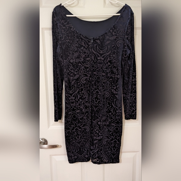 Reitmans Signature Dress - Picture 2 of 2